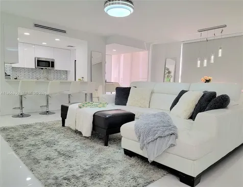 3505 S Ocean Drive Hollywood FL 33019