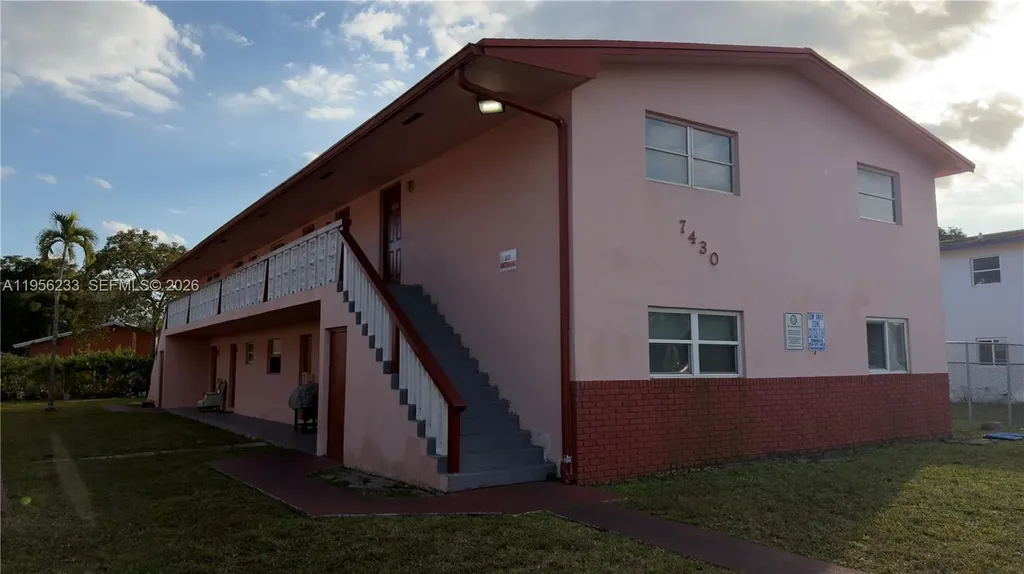 7430 SW 10th Street North Lauderdale FL 33068
