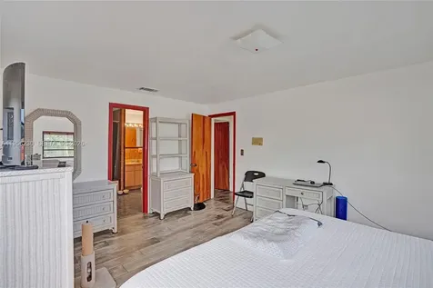 2311 SW 5th Avenue Miami FL 33129