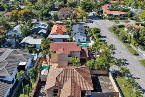 2311 SW 5th Avenue Miami FL 33129