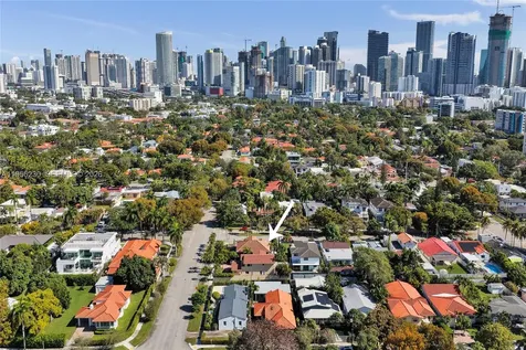 2311 SW 5th Avenue Miami FL 33129