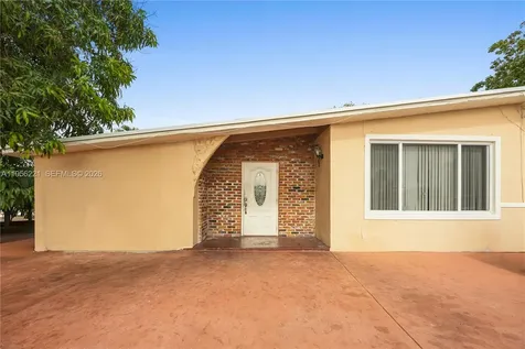 3920 SW 32nd Avenue West Park FL 33023