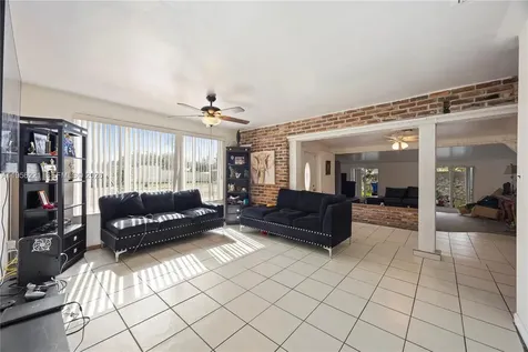 3920 SW 32nd Avenue West Park FL 33023