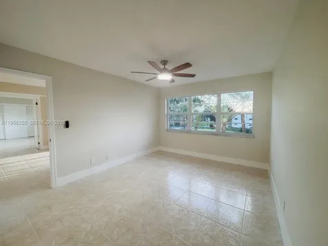 411 S Hollybrook Drive Pembroke Pines FL 33025