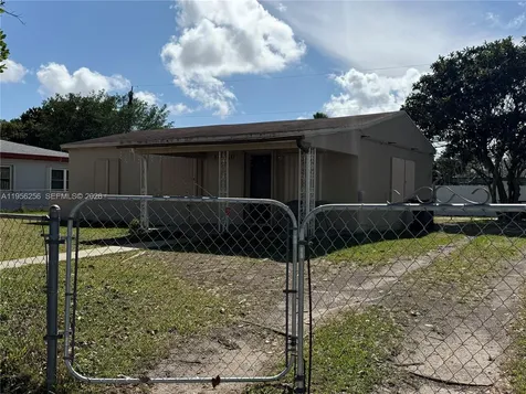 14680 Tyler Street Miami FL 33176