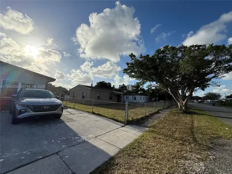 14680 Tyler Street Miami FL 33176