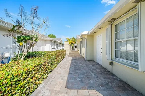 153 Brier Circle Jupiter FL 33458