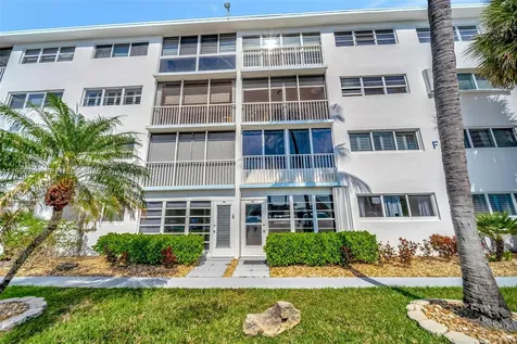 3221 NE 8th Street Pompano Beach FL 33062
