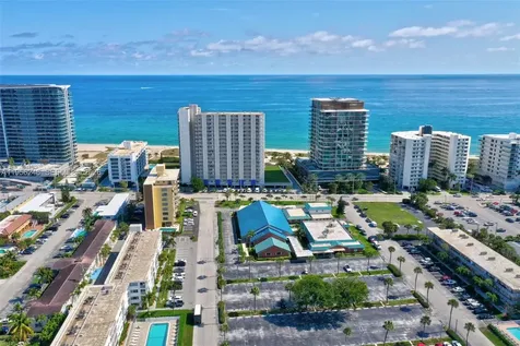 3221 NE 8th Street Pompano Beach FL 33062