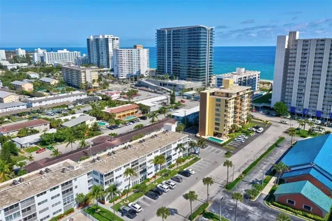 3221 NE 8th Street Pompano Beach FL 33062