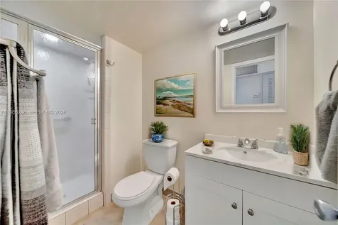 3221 NE 8th Street Pompano Beach FL 33062