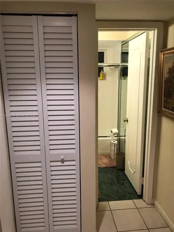 255 Sunrise Drive Key Biscayne FL 33149
