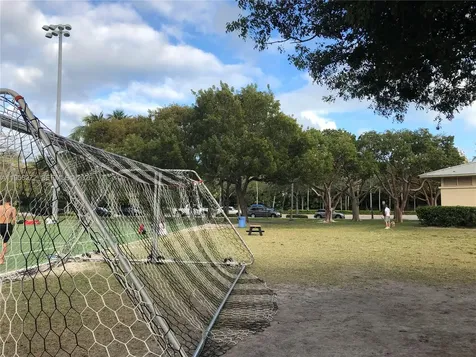 255 Sunrise Drive Key Biscayne FL 33149