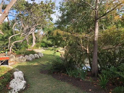 255 Sunrise Drive Key Biscayne FL 33149