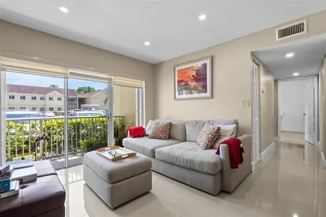 13810 SW 112th Street Miami FL 33186