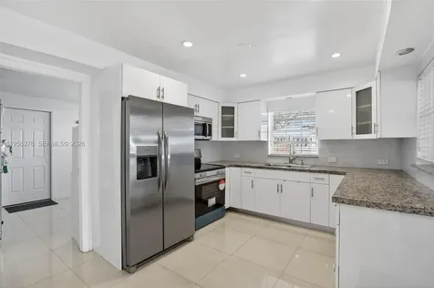 4441 NE 17th Avenue Oakland Park FL 33334