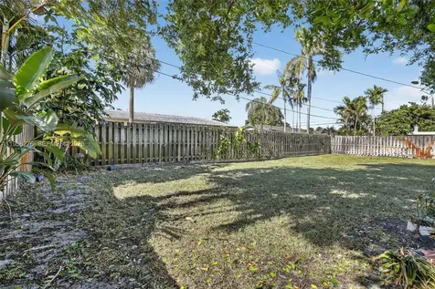 4441 NE 17th Avenue Oakland Park FL 33334