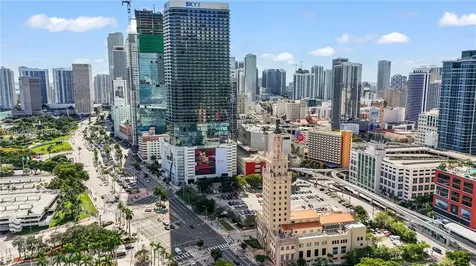 398 NE 5th Street Miami FL 33132