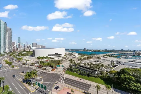 398 NE 5th Street Miami FL 33132