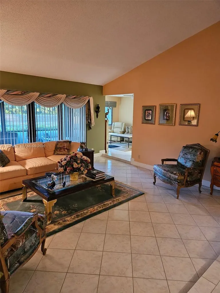 10301 Greenbriar Court Boca Raton FL 33498