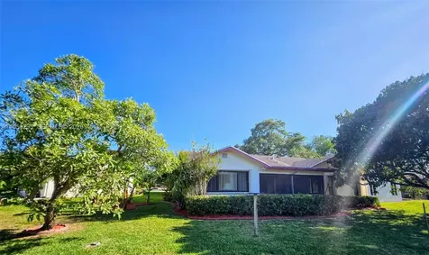 10301 Greenbriar Court Boca Raton FL 33498