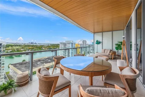 5775 Collins Avenue Miami Beach FL 33140