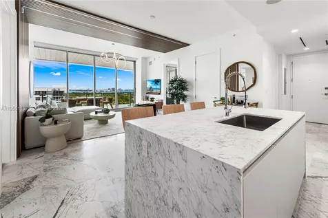 5775 Collins Avenue Miami Beach FL 33140