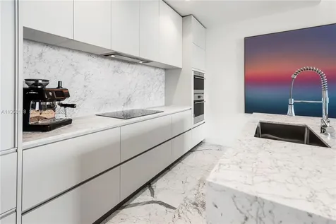 5775 Collins Avenue Miami Beach FL 33140