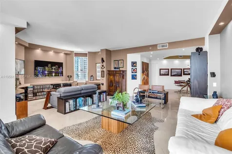 808 Brickell Key Drive Miami FL 33131