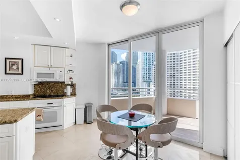 808 Brickell Key Drive Miami FL 33131