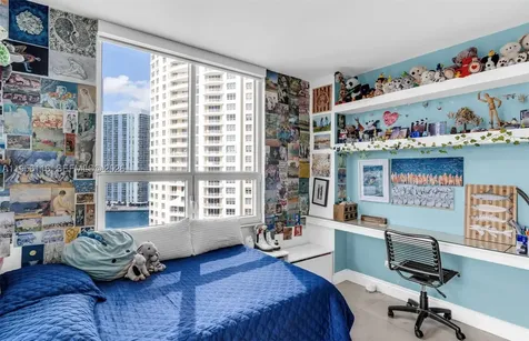 808 Brickell Key Drive Miami FL 33131
