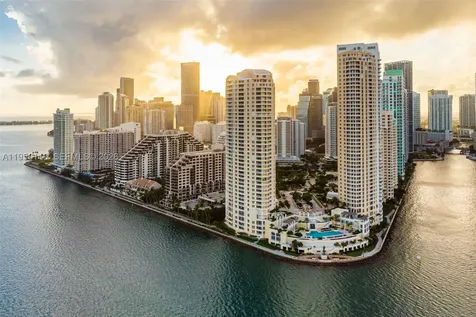 808 Brickell Key Drive Miami FL 33131