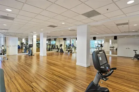 808 Brickell Key Drive Miami FL 33131