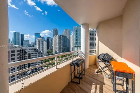 808 Brickell Key Drive Miami FL 33131