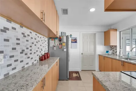 10631 NW 28th Street Sunrise FL 33322