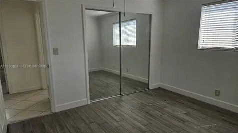 4360 NE 13th Avenue Oakland Park FL 33334
