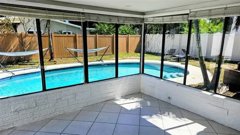 4360 NE 13th Avenue Oakland Park FL 33334