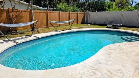 4360 NE 13th Avenue Oakland Park FL 33334