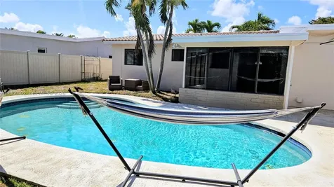 4360 NE 13th Avenue Oakland Park FL 33334