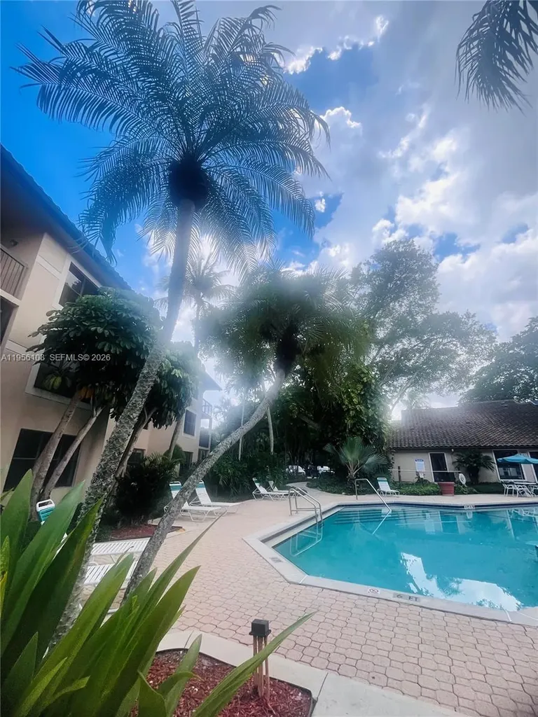 4281 W Mcnab Road Pompano Beach FL 33069