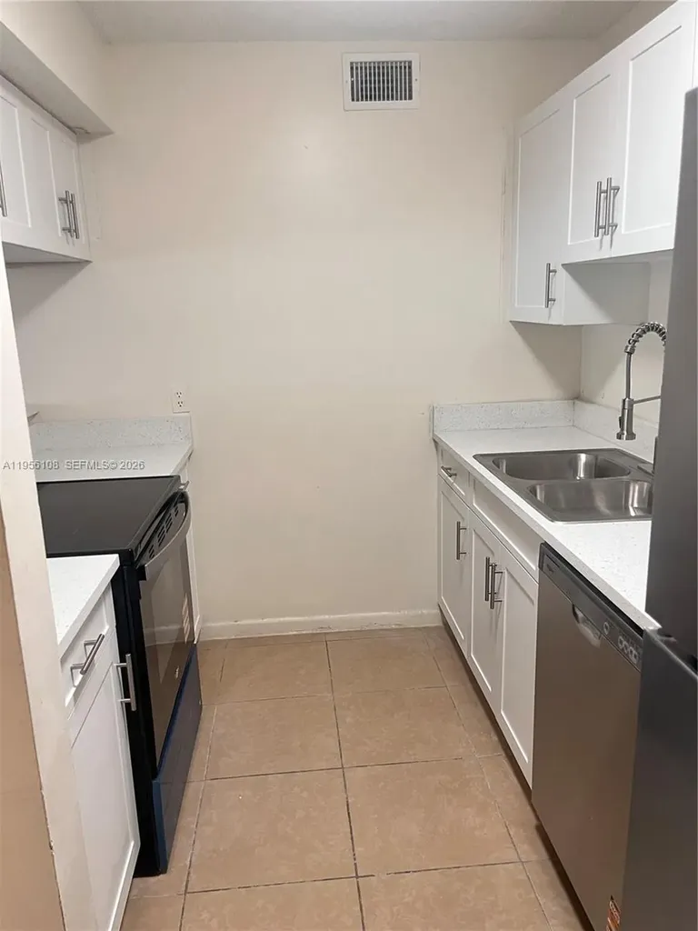 4281 W Mcnab Road Pompano Beach FL 33069