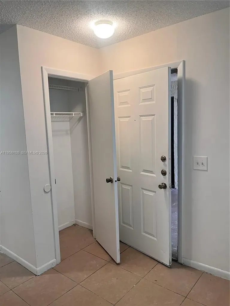 4281 W Mcnab Road Pompano Beach FL 33069
