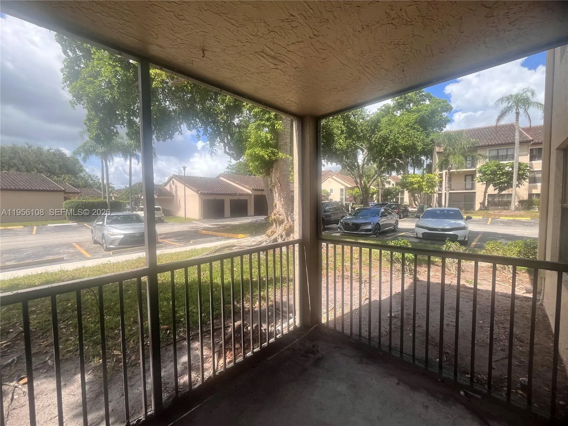 4281 W Mcnab Road Pompano Beach FL 33069