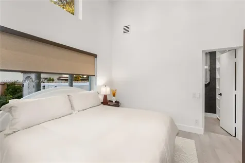3616 SW 26th Street Miami FL 33133
