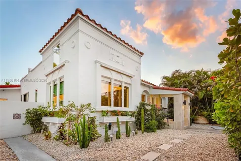 3616 SW 26th Street Miami FL 33133
