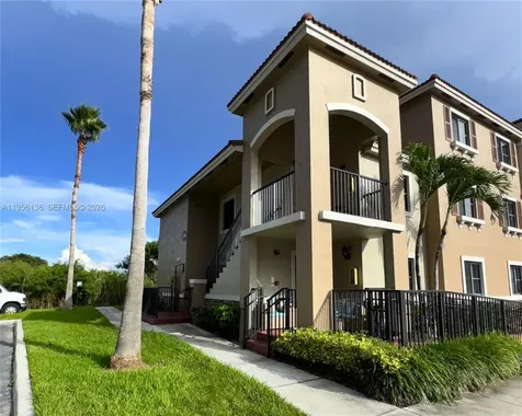 22441 SW 88th Place Cutler Bay FL 33190