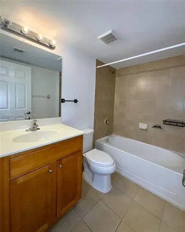 22441 SW 88th Place Cutler Bay FL 33190