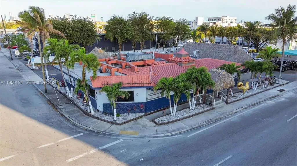 45 NW 22 Avenue Miami FL 33125