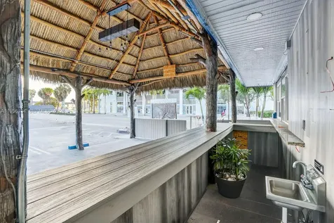 45 NW 22 Avenue Miami FL 33125