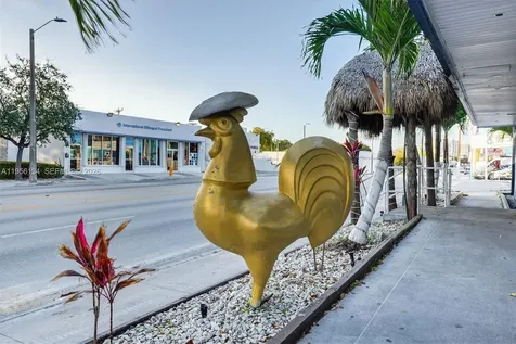 45 NW 22 Avenue Miami FL 33125